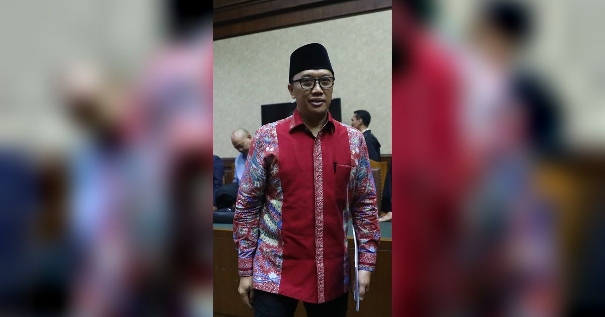 Mantan Menpora Imam Nahrawi Bebas Bersyarat dari Lapas Sukamiskin