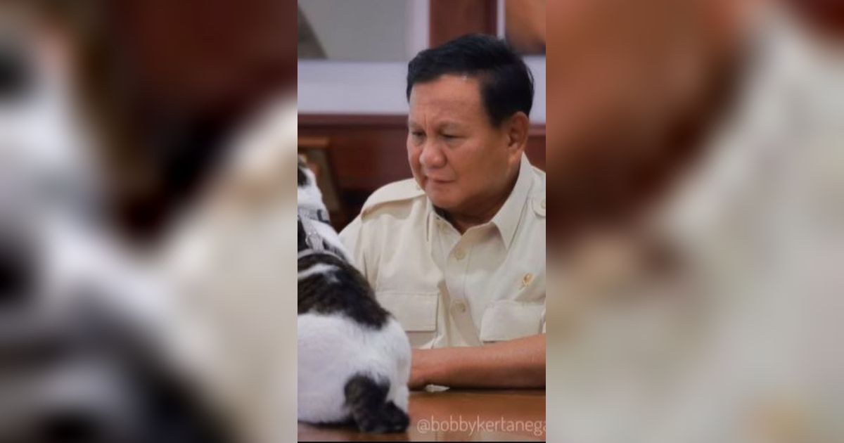 VIDEO: Prabowo Semangati Dua Bocah SD Korban Bully Cari Rongsokan 