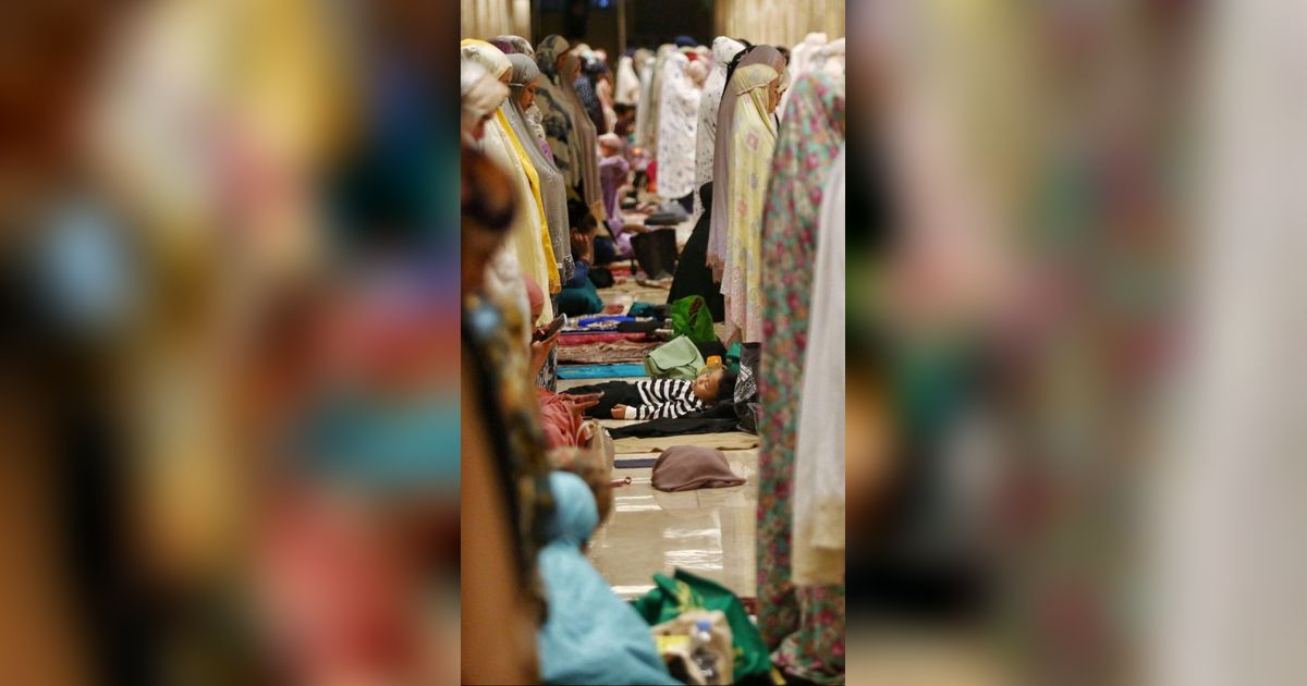 Doa Setelah Sholat Witir Lengkap Arab, Latin dan Artinya, Amalan Ramadhan yang Sayang Dilewatkan!