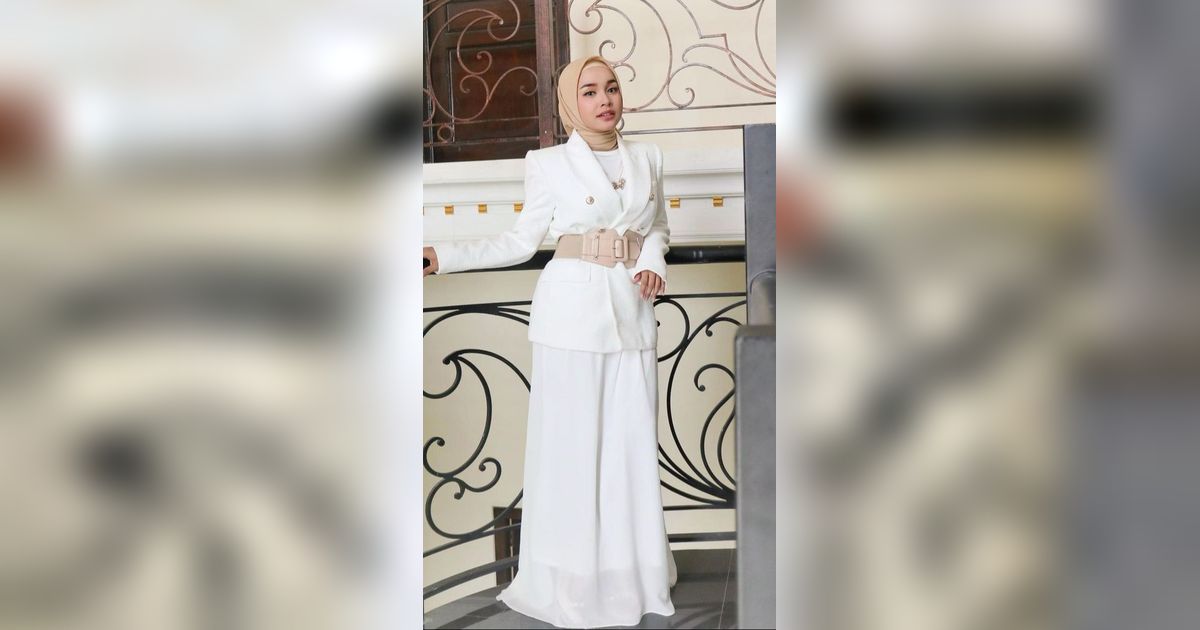 Penampilannya Tak Pernah gagal, Intip Potret Tasya Rosmala dengan Berbagai Outfit Casual - Glamor