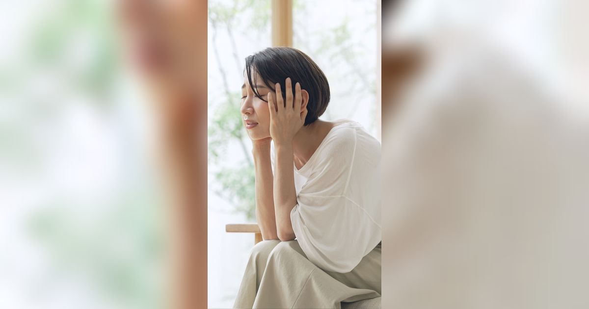 Sering Merasa Cemas? Coba Konsumsi 4 Vitamin Ini Secara Rutin