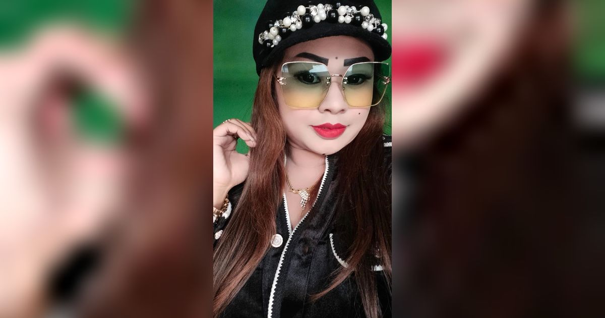 Potret Tante Lala Seleb TikTok Saat Tampil Tanpa Makeup, Penampilannya Bikin Pangling