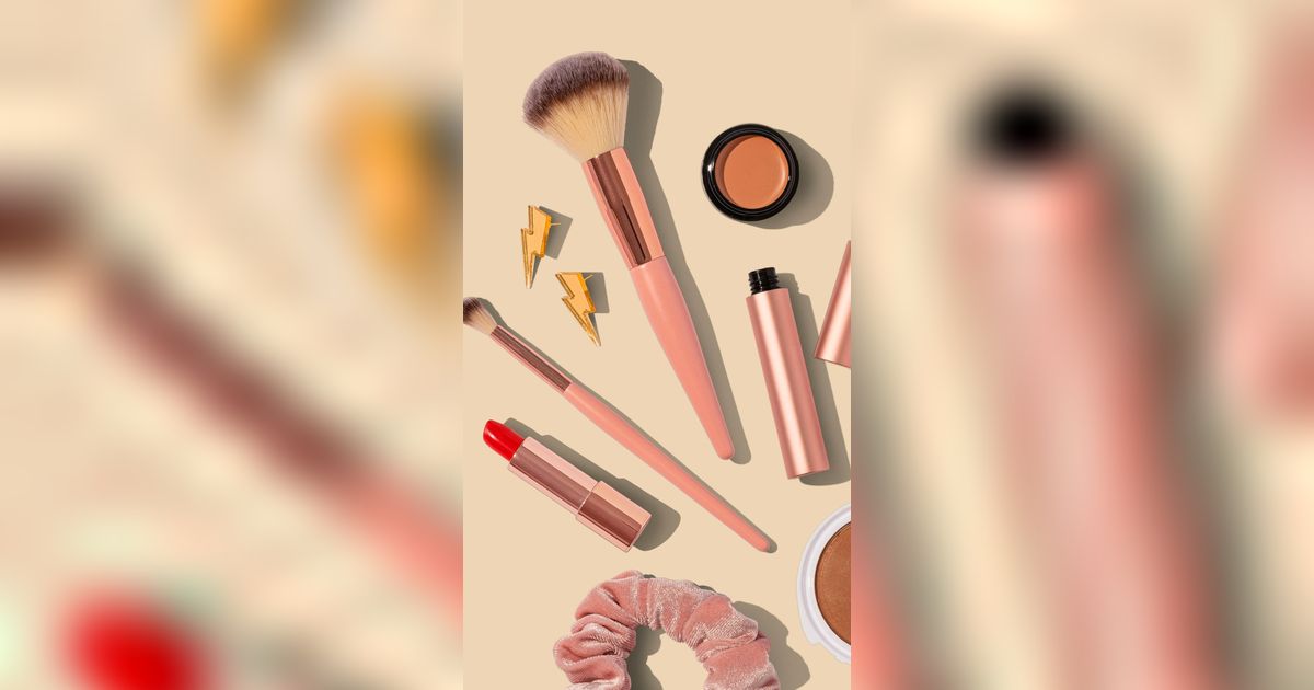 Cara Memilih Lipstik yang Cocok untuk Bibir Hitam Edisi Terbaru 2024