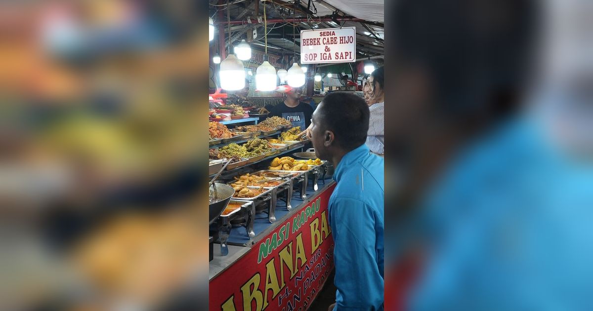 FOTO: Sedapnya Buka Puasa dengan Nasi Kapau Kramat Raya Bisa Bikin Nafsu Makan Bertambah