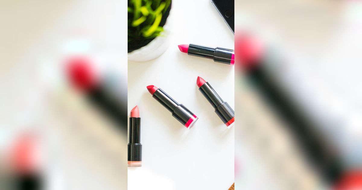 Rekomendasi Lipstik yang Cocok untuk Bibir Kering, Sesuai Tren Tahun 2024