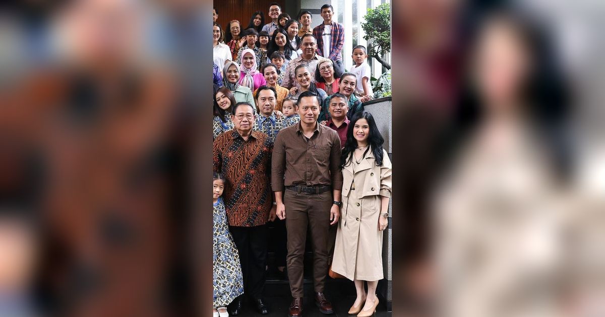 Sosok Perempuan Baju Hijau di Belakang AHY Ramai Dibicarakan, Suaminya Seorang Perwira di TNI