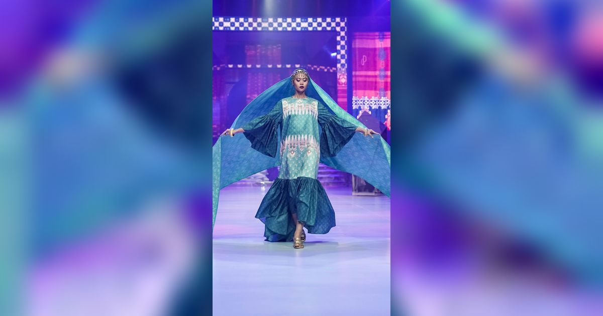 Intip Kemilau Fashion Raya di Modinity Fashion Parade 2024