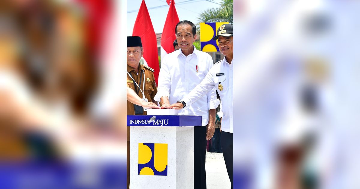 Jokowi Resmikan Pembangunan Jalan Daerah Senilai Rp868 Miliar di Sumatera Utara