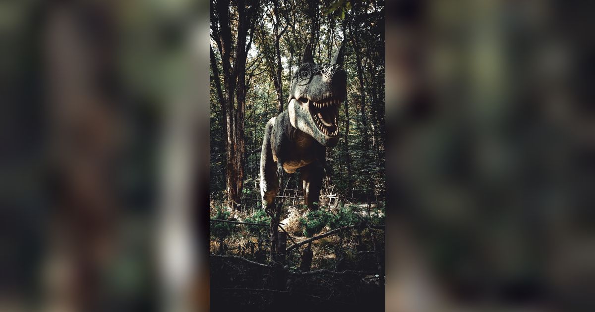 Ilmuwan Temukan Jejak Kaki 4 Jenis Dinosaurus Berusia 100 Juta Tahun, Lengkap dengan Hutan Purba dan Fosil Kotoran