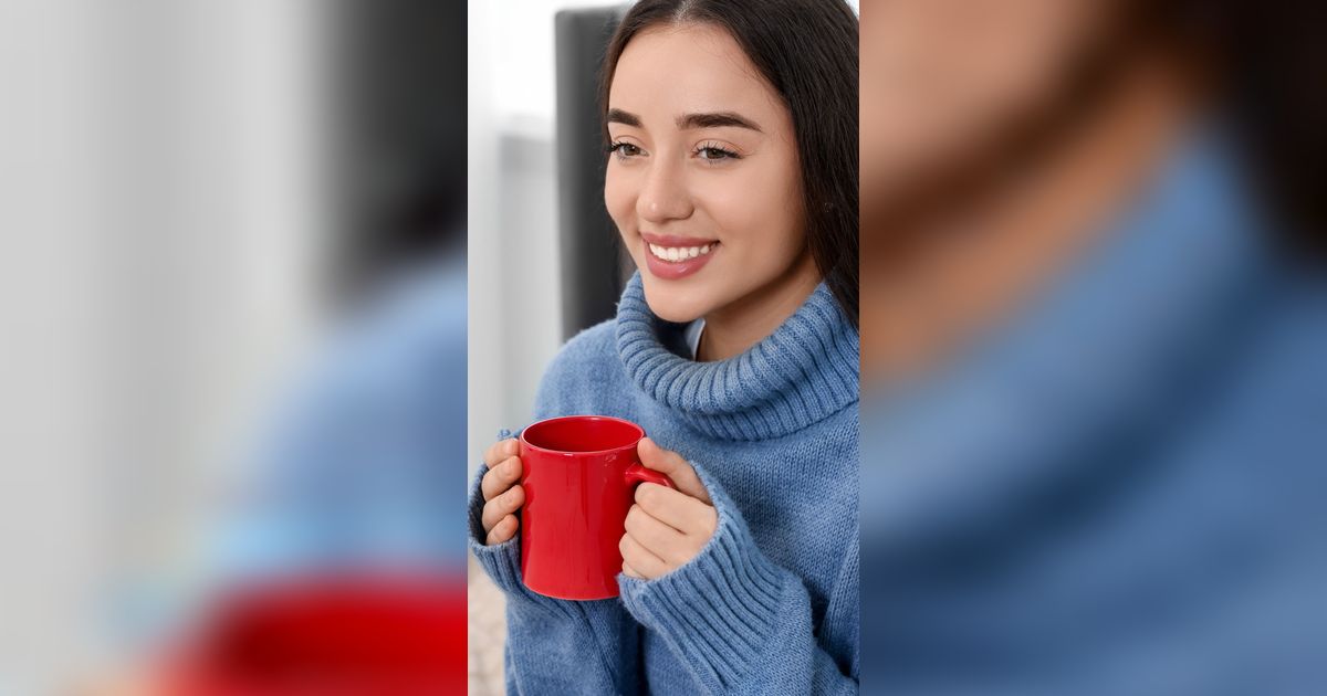 Trik Unik Agar Bisa Kurangi Minuman Manis, Minum dari Mug Merah