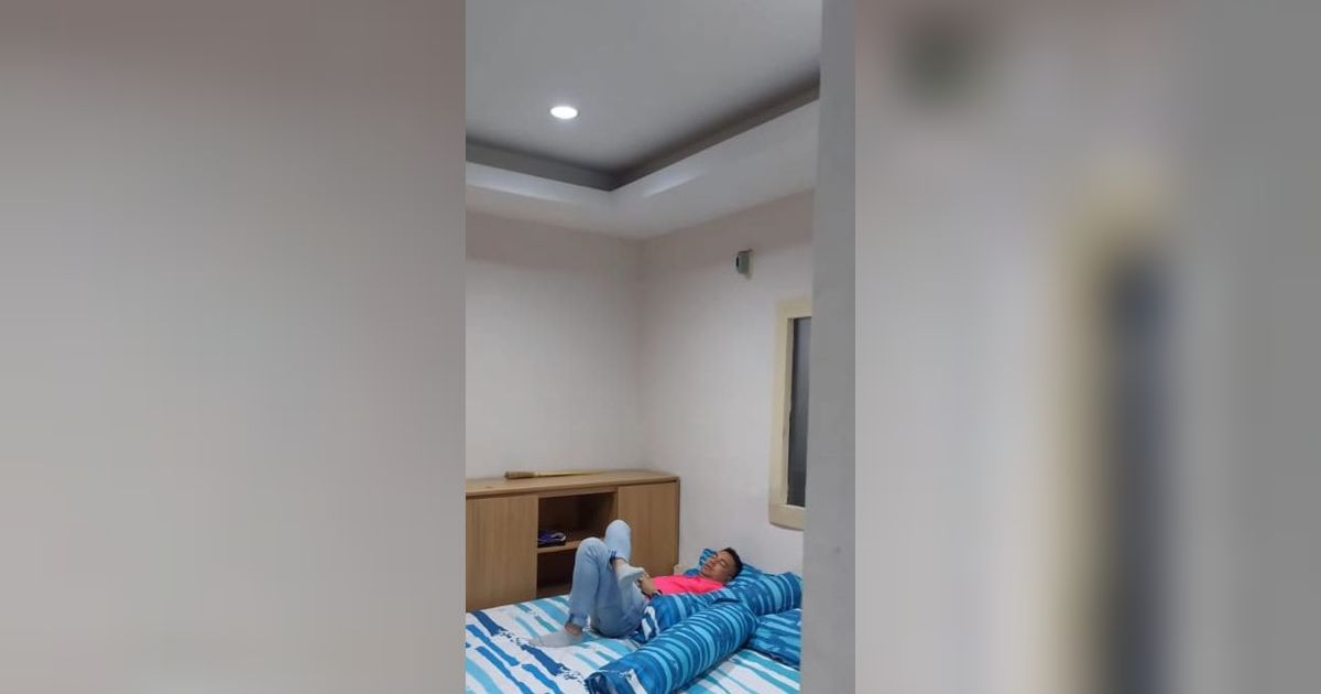 Momen Raffi Ahmad Usai Acara Sahur Lanjut Syuting, Datang Subuh lalu Tidur di Studio, Netizen: Ini Pencucian Uang?