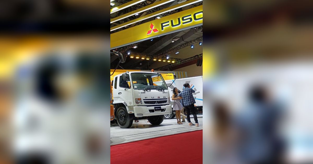 Bidik Target 34.850 Unit di 2024, Produsen Kendaraan Niaga Ini Rajai Pasar Selama 53 Tahun