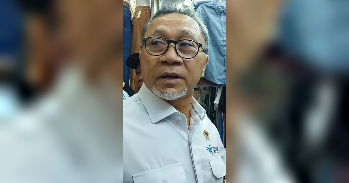 Mendag Zulhas Kaget Belanja di Tanah Abang Mahal-Mahal, Harga Kaos Grosir Rp100 Ribu