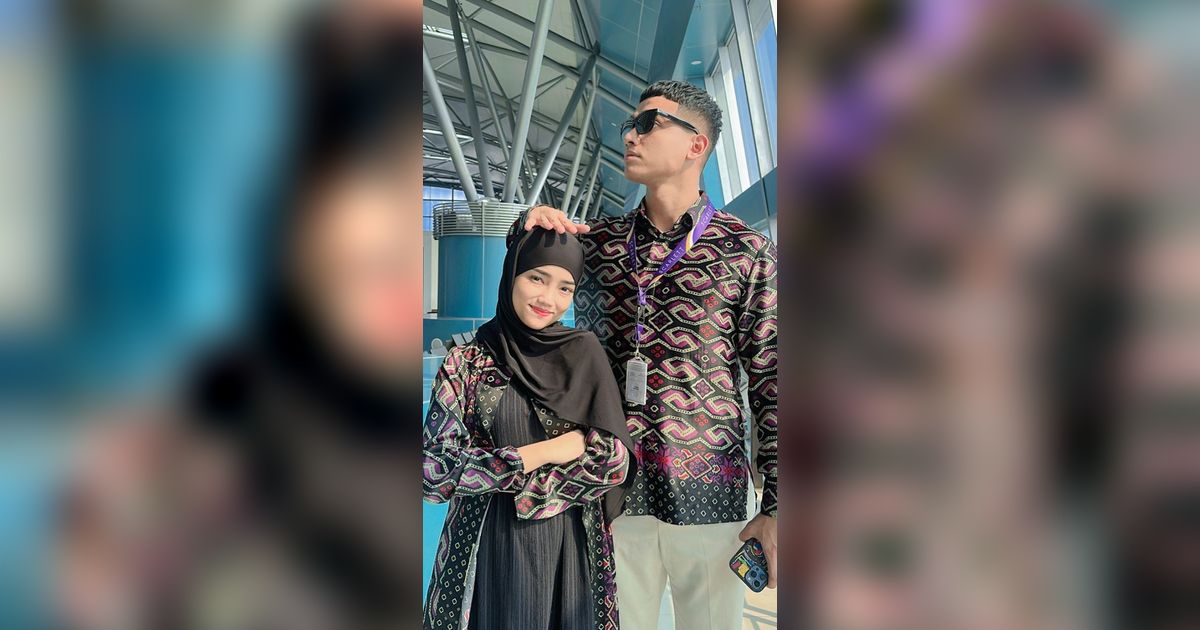 Saingan Punya Mobil Mewah, Ini 8 Potret Rumah Fuji dan Fadly Faisal yang Bernilai Belasan Miliar