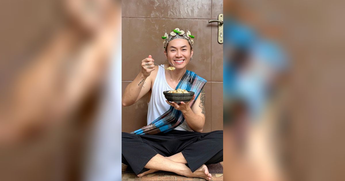 8 Rumah Rafael Tan Sebelum Vs Sesudah Jualan Seblak, Dulu Kos-Kosan Kini Beli Istana Mewah 3 Lantai