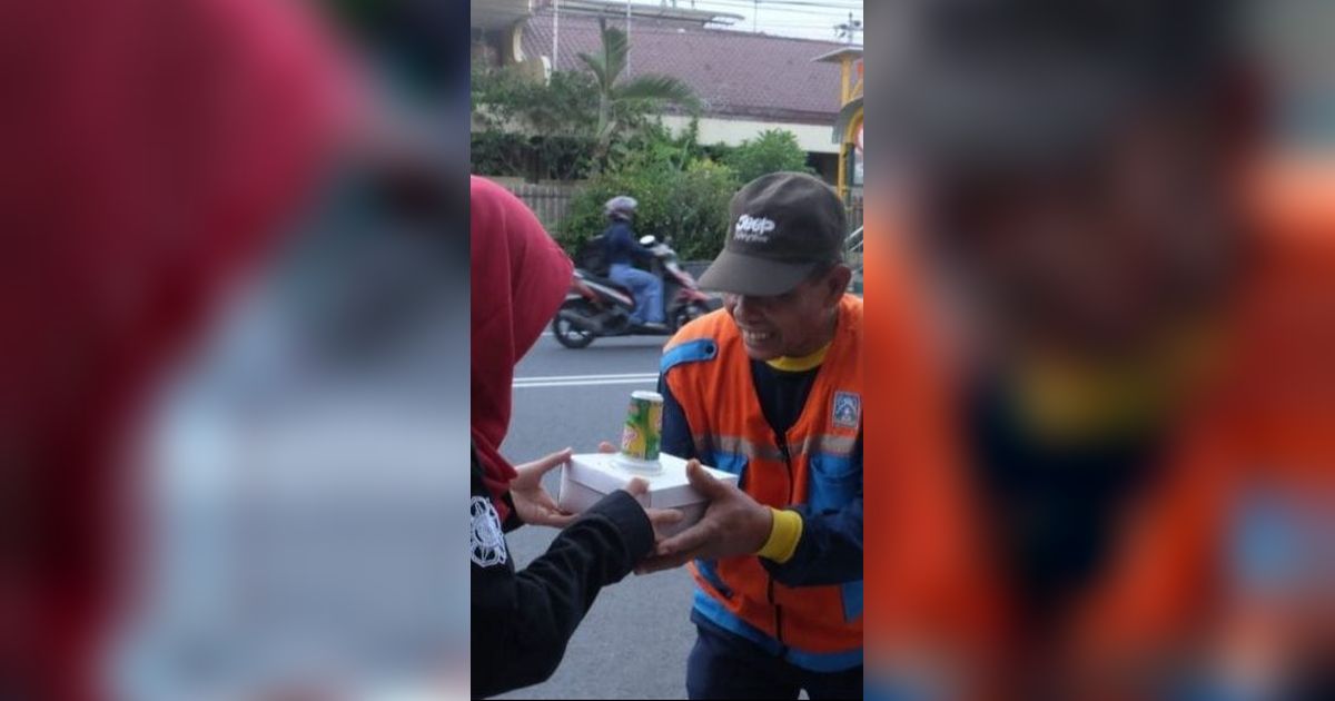 7 Keutamaan Memberi Makan Orang yang Berpuasa saat Waktunya Berbuka