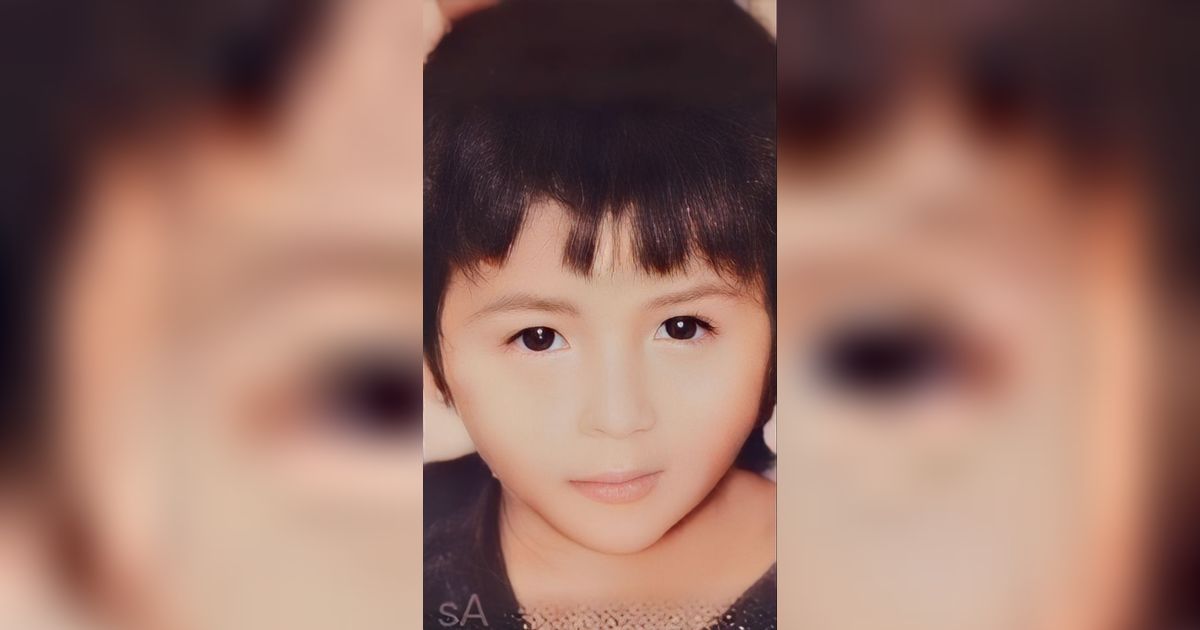 Bocah Ini adalah Penyanyi Terkenal Kini Telah Jadi Istri dan Ibu Dua Anak, Coba Tebak?