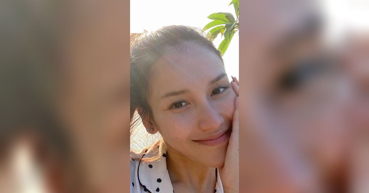 Potret Rumah Mewah Ayu Ting Ting, Penampakan Dapurnya di Luar Dugaan, Buat Sambal Masih Pakai Cobek