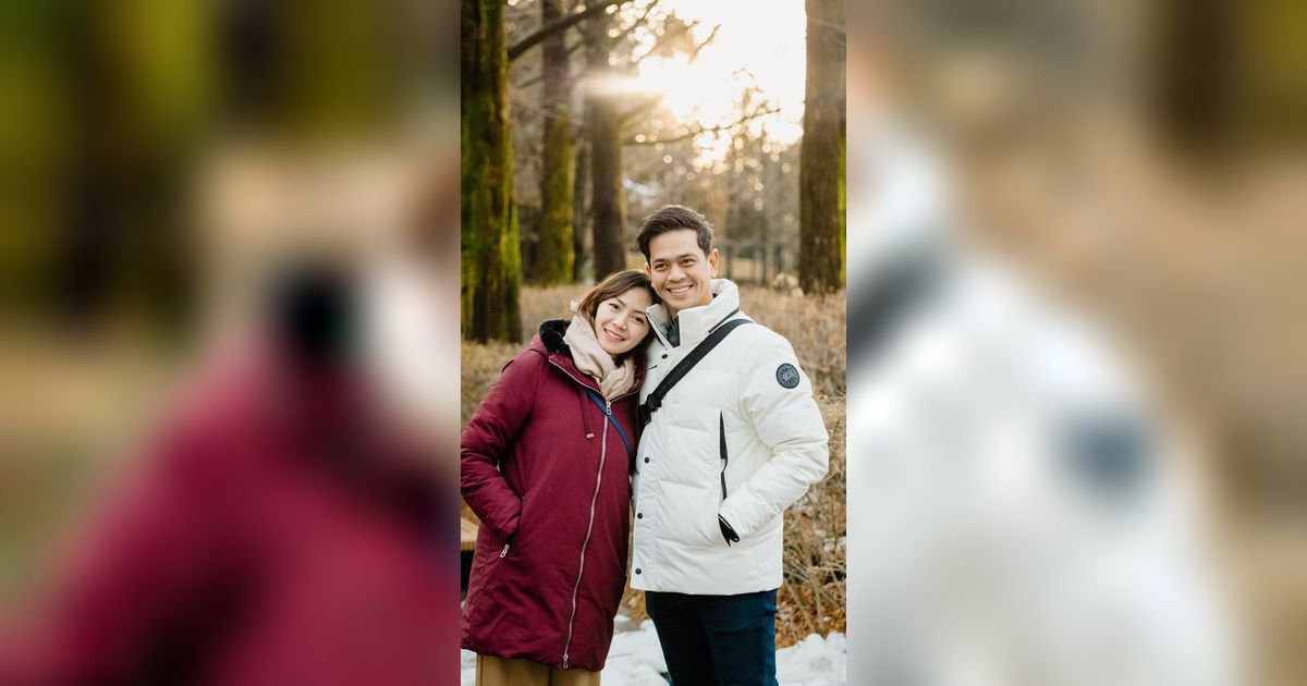 7 Potret Keluarga Surya Insomnia dan Tyara Renata Saat Traveling