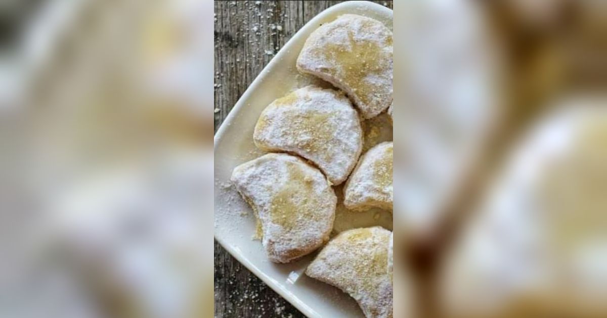 11 Resep Kue Putri Salju Khas Lebaran yang Lumer di Mulut & Renyah