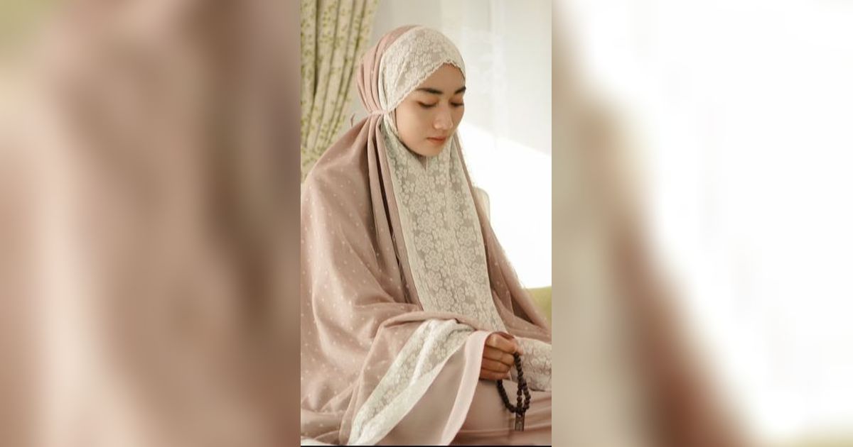 Gerakan Sholat yang Benar untuk Wanita, Perhatikan Syarat Sahnya