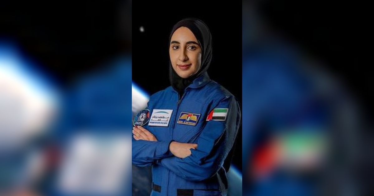 NASA Buat Kostum Khusus Hijaber Pertama yang Akan Pergi ke Luar Angkasa