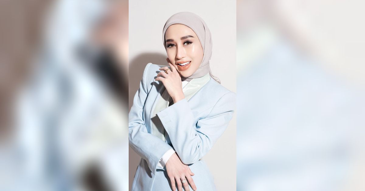 Sekarang Jadi Bos Skincare, Intip Transformasi Reza Gladys Kakak Ipar Siti Badriah, Wajah Berubah Drastis!