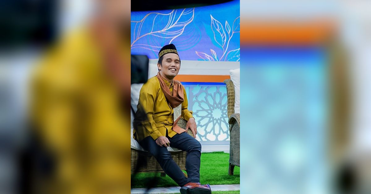 Potret Rumah Ustaz Maulana yang Kini Betah Menduda, Perabotannya Bikin Salfok