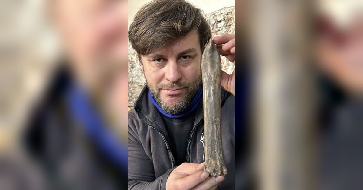 Sedang Menggali di Basement Rumah, Arkeolog Temukan Alat Seluncur Es Berusia 1.000 Tahun