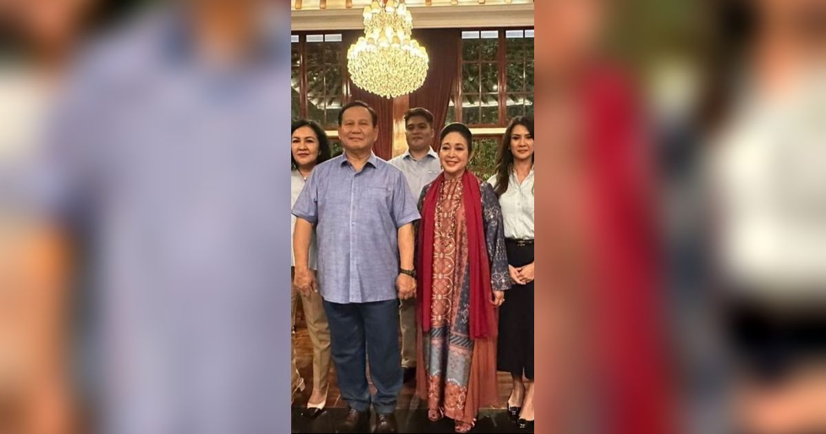 Senyum Penuh Arti Titiek Soeharto ke Prabowo Saat Sampaikan Pidato Kemenangan