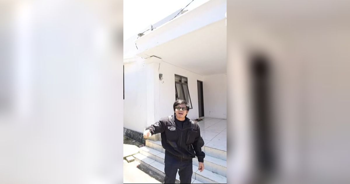 Potret Rumah Mantan Istri Kurnia Meiga, Sederhana Tapi Luas Banget yang Dilengkapi Gor Senilai Rp 40 Miliar