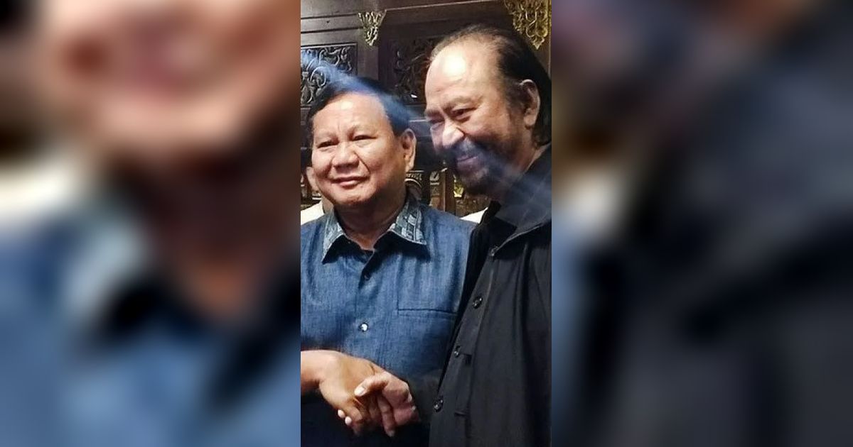 Momen Akrab Surya Paloh Sambut Prabowo, Siapkan Karpet Merah dan Gandengan Tangan