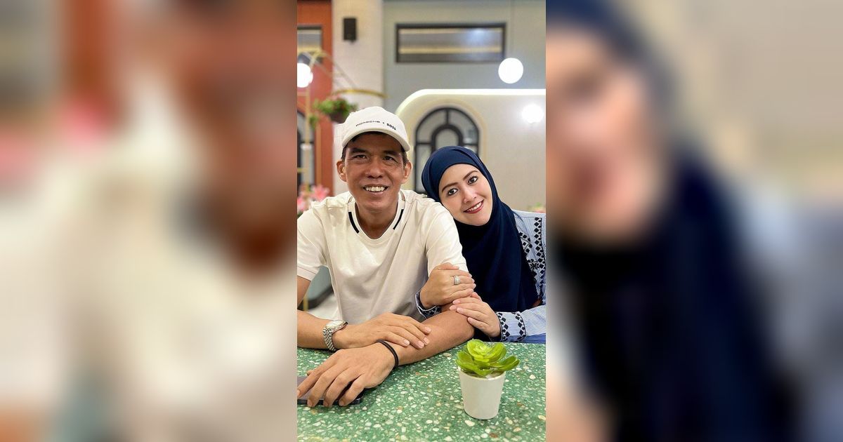 8 Potret Keluarga Meggy Wulandari dan Suami Pasca Cerai dari Kiwil