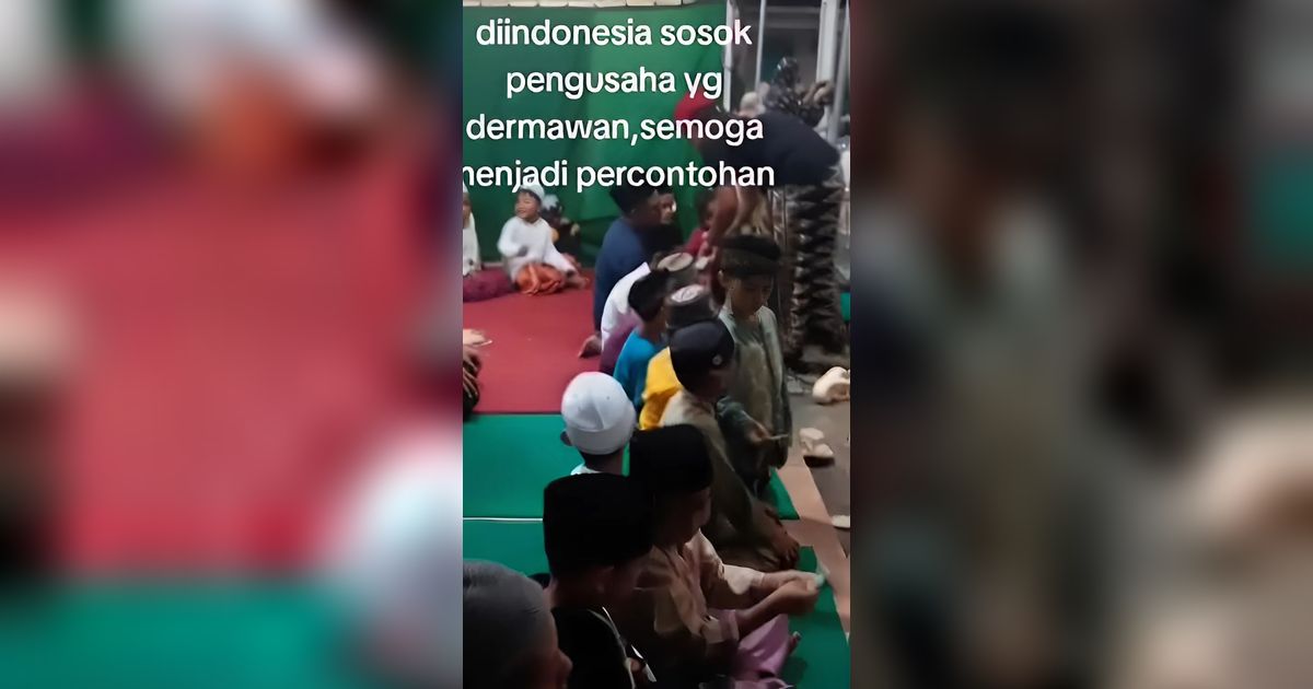 Viral Tarawih di Masjid Dapat Uang Rp50 Ribu, Pemberi Ternyata Pengusaha di Malang, Ini Sosoknya