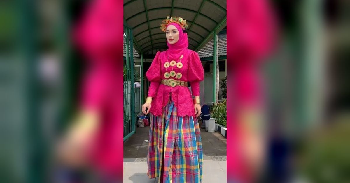Ingin Jadi Istri Soleha, Zaskia Gotik Turuti Kemauan Suami untuk Vakum Bernyanyi