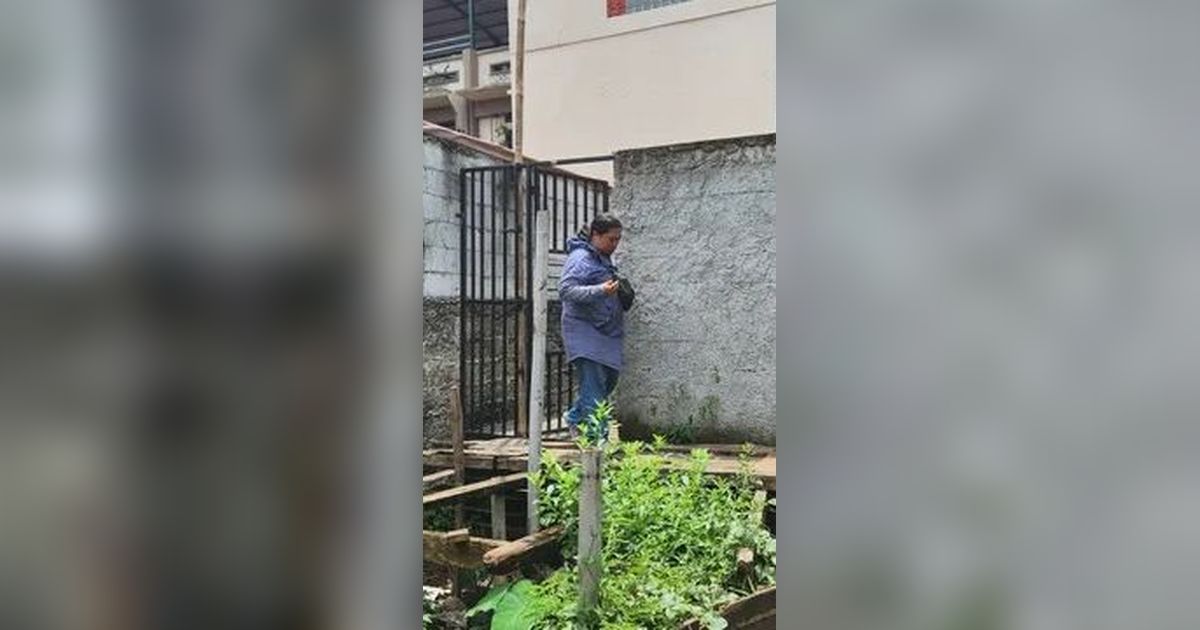 Tak Punya Akses Jalan, Ratusan Santri Ponpes di Depok Terisolir