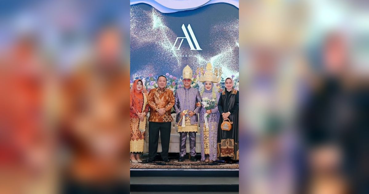 Potret Resepsi Pernikahan Andika Kangen Band dan Ayu, Digelar Super Mewah di Lampung
