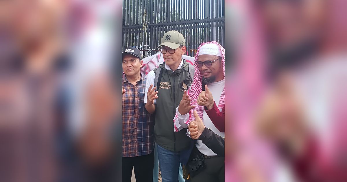 Demo Depan DPR, Refly Harun Tolak Paslon Menang karena Curang Hingga Makzulkan Jokowi