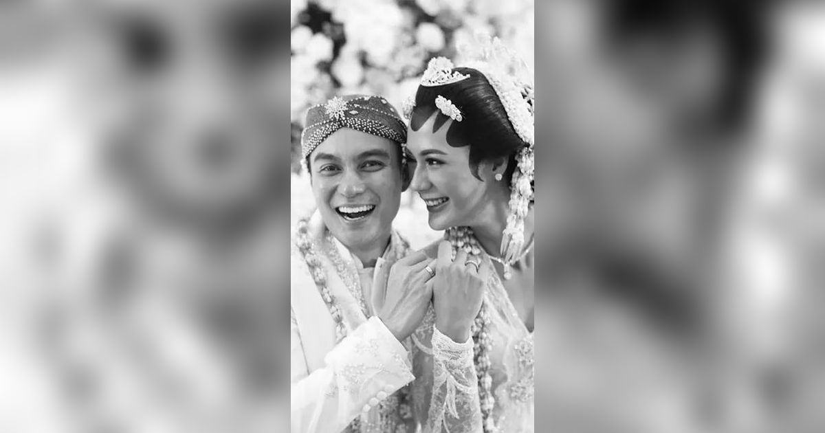 Potret Deretan Artis Pakai Baju Pengantin Adat Jawa saat Menikah