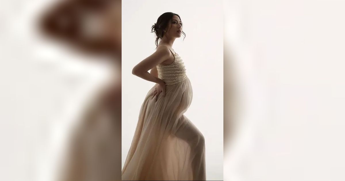 Intip Deretan Potret Maternity Shoot Jessica Mila, Parade Gaun Nuansa Pastel yang Sangat Menawan