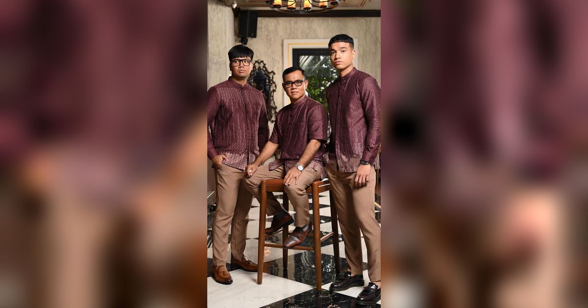 Baju Koko Lebaran untuk Cowok, Rekomendasi Ganteng Biar Gak Itu-Itu Aja