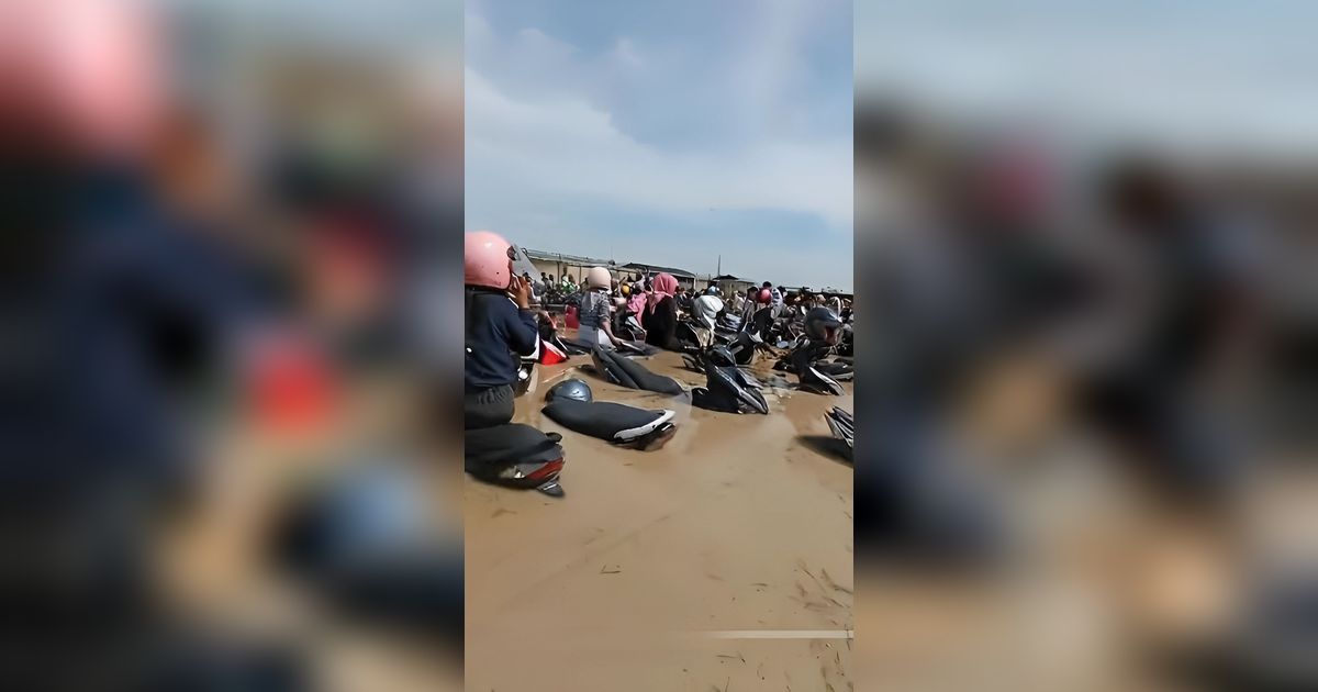 Viral Parkiran Motor di Cirebon Tergenang Banjir Setinggi Jok, Disebut Netizen Rezeki Bengkel