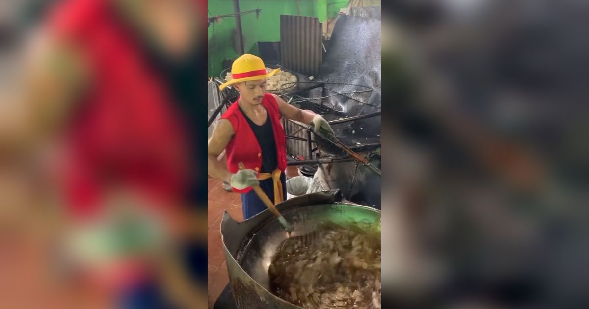 Ditonton Puluhan Juta Kali, Ternyata Ini Rahasia di Balik Konten Pria Goreng Kerupuk Sambil Cosplay