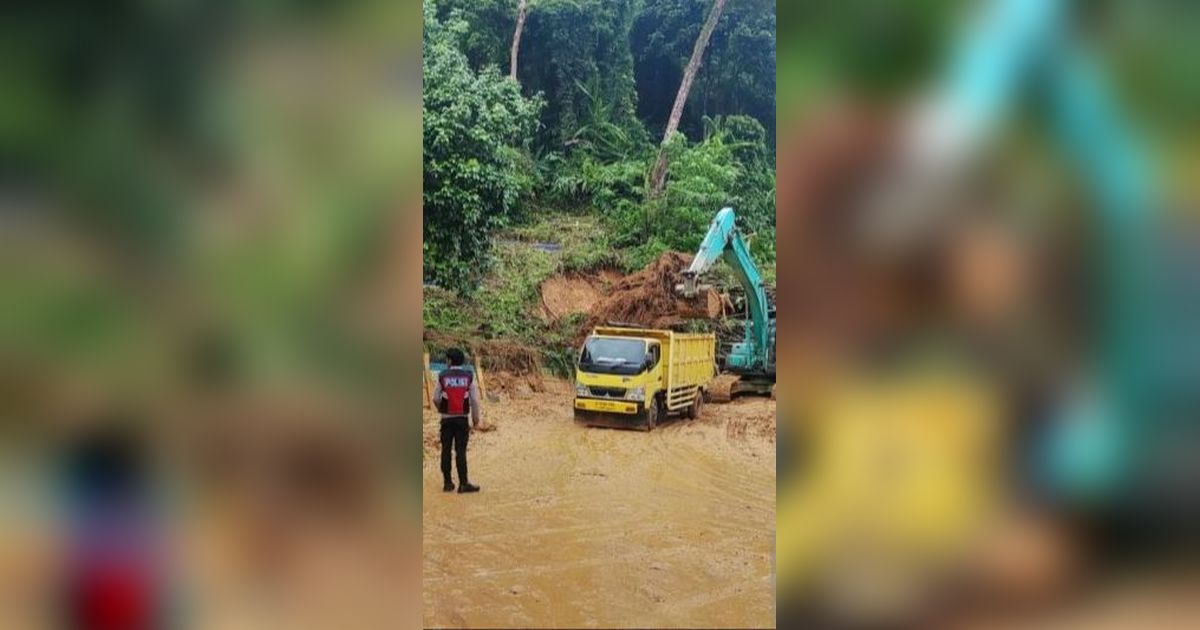 16 Korban Banjir Bandang dan Longsor di Pesisir Selatan Ditemukan Meninggal Dunia