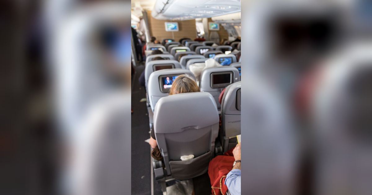 This is the Safest Passenger Seat on an Aircraft from Turbulence Shocks