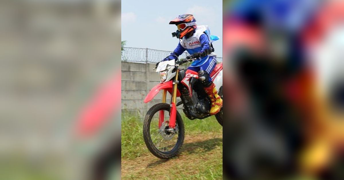 Cara Dasar Belajar Naik Motor Trail Yang Wajib Dipahami Oleh Pemula