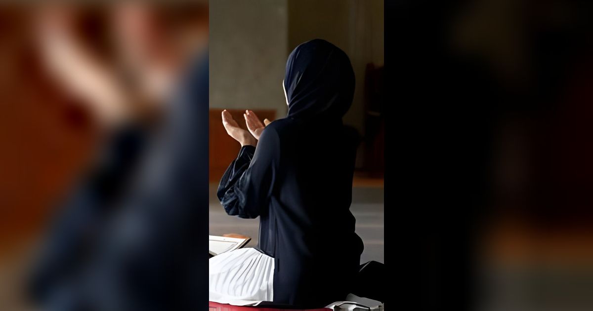 Prayer when Overwhelmed by Arrogance in Arabic, Latin, and Meaning