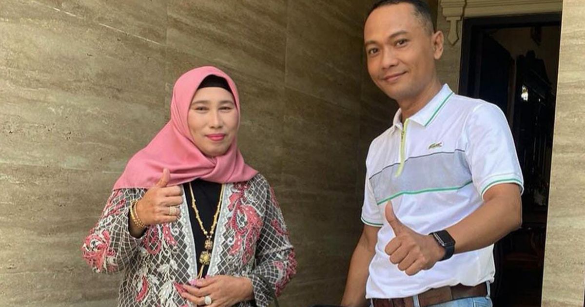 Penampilan Ibu Inul Daratista saat Kondangan Curi Perhatian, Gelangnya dari Titiek Puspa dan Istri Pensiunan Jenderal TNI