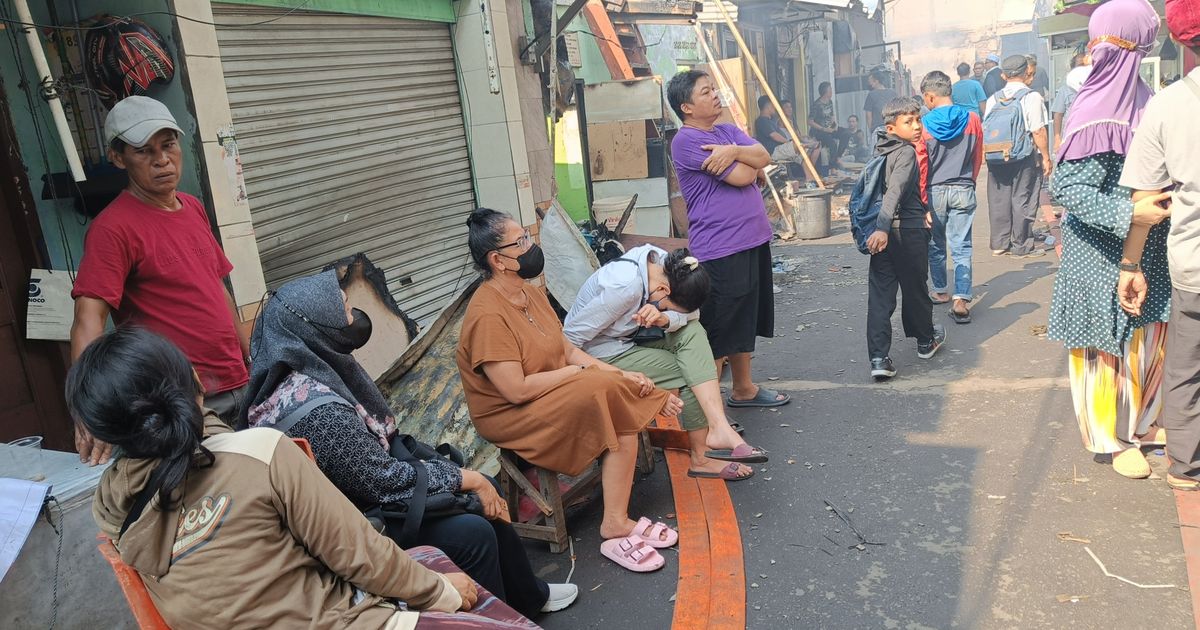 Nestapa Warga Manggarai Tebet, Terkulai Lemas Ratapi Rumahnya Tinggal Puing