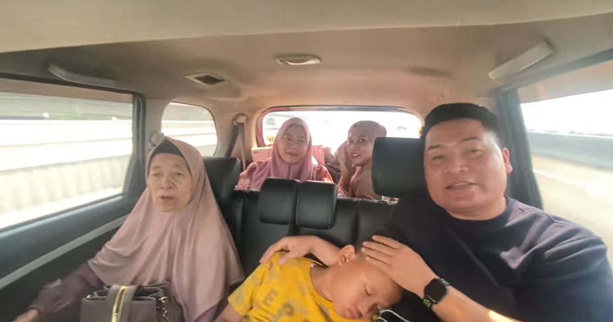 Kangen Kampung Halaman Sampai Tidak Mau Makan, ini Momen Merry dan Sang Ibu Pulang ke Madura